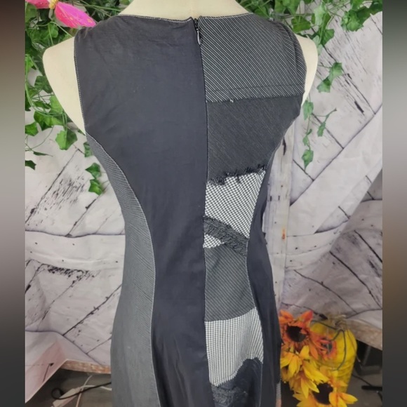 JANE & JOHN Designer Art To Wear Dress - Picture 8 of 9